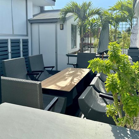 Villa Rumah Putih Abu Abu Senggigi Extérieur photo